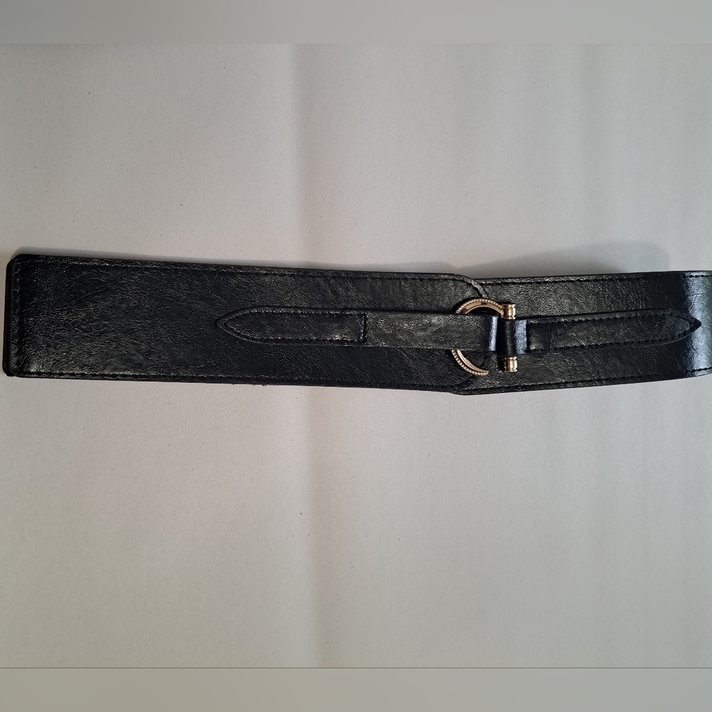 Faux Leather Fashion Belt
